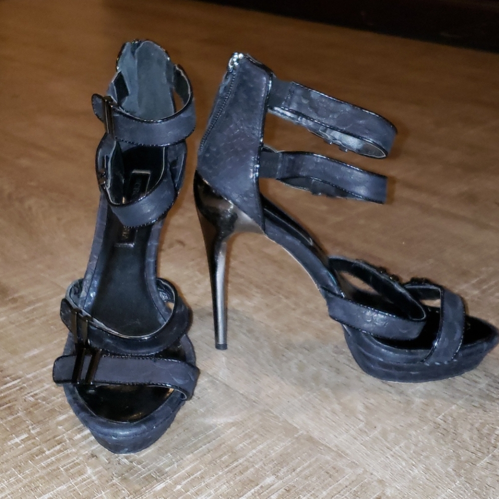 BCBG High heels